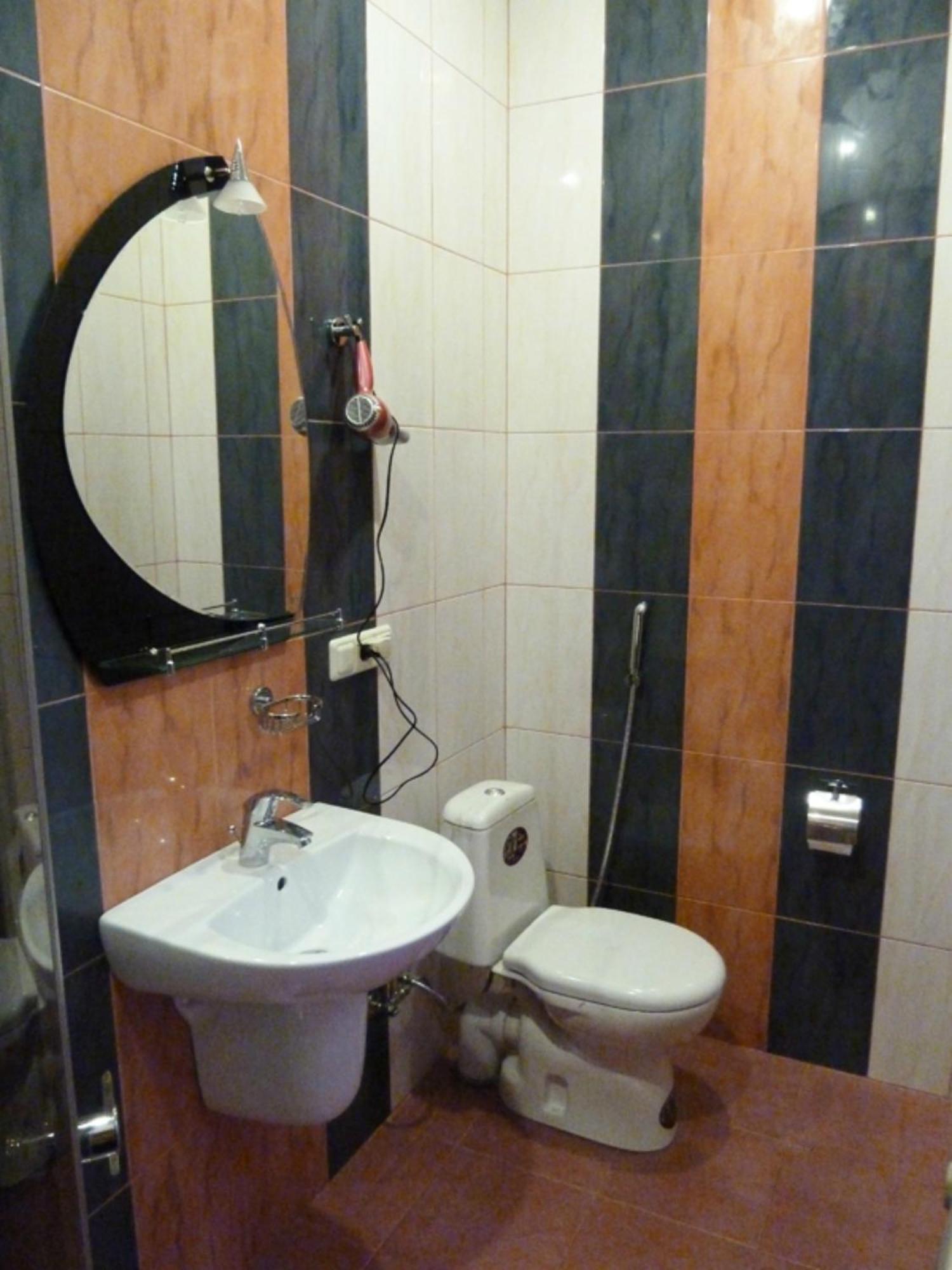 Comfortel Aparthotel Одесса Экстерьер фото