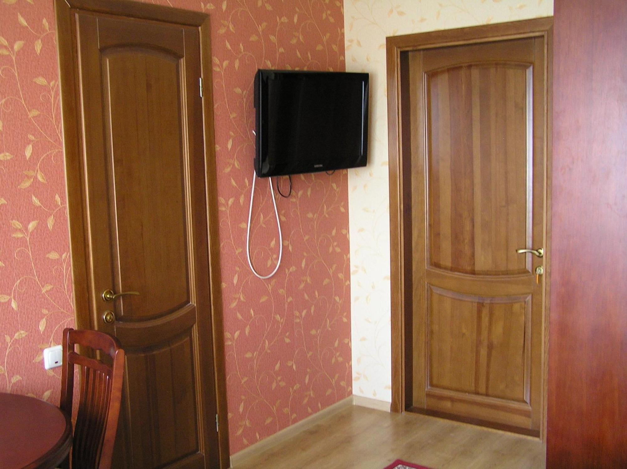 Comfortel Aparthotel Одесса Экстерьер фото